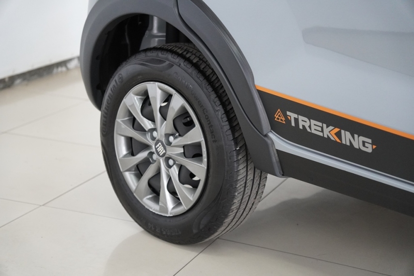 fiat mobi trekking 1.0 12v 2023/2023 - itamarati veiculos