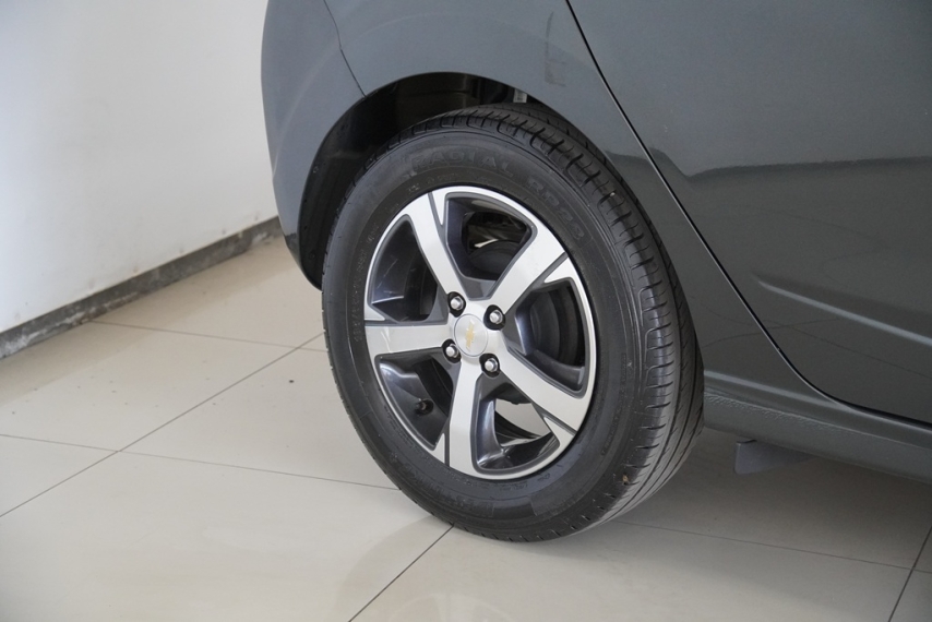 chevrolet onix ltz 1.4 8v 2017/2018 - itamarati veiculos.