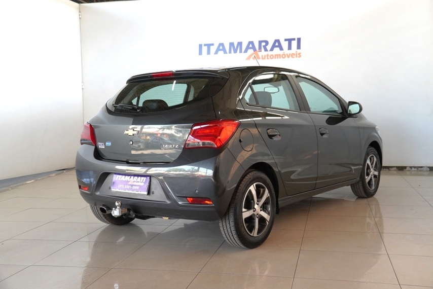 chevrolet onix ltz 1.4 8v 2017/2018 - itamarati veiculos.