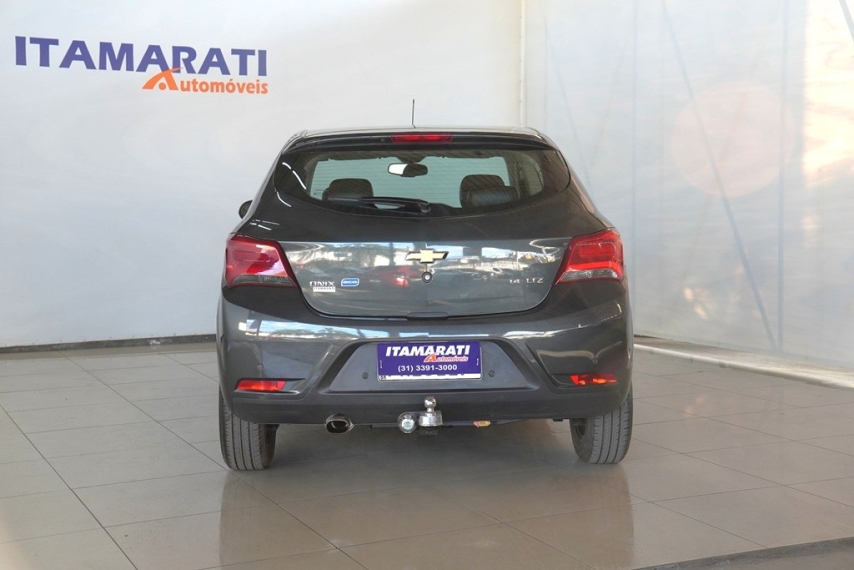 chevrolet onix ltz 1.4 8v 2017/2018 - itamarati veiculos.