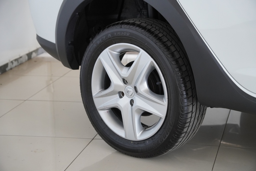 renault logan zen 1.6 16v 2020/2021 - itamarati veiculos