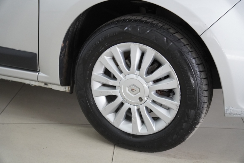 renault sandero pri hp 1.6 16v 2012/2013 - itamarati veiculos