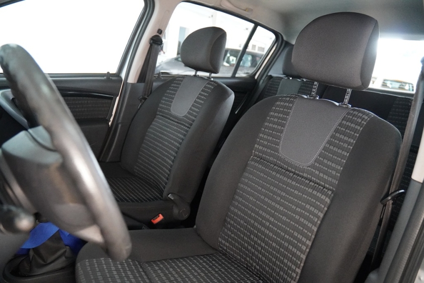 renault sandero pri hp 1.6 16v 2012/2013 - itamarati veiculos