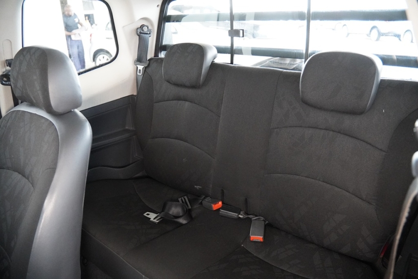 fiat strada working cd 1.4 8v 2011/2012 - itamarati veiculos
