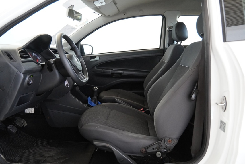 volkswagen saveiro rb 1.6 8v 2019/2020 - itamarati veiculos