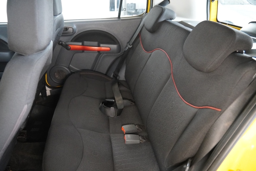 fiat uno sporting 1.4 8v 2011/2012 - itamarati veiculos