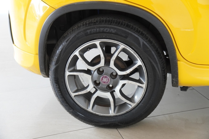 fiat uno sporting 1.4 8v 2011/2012 - itamarati veiculos