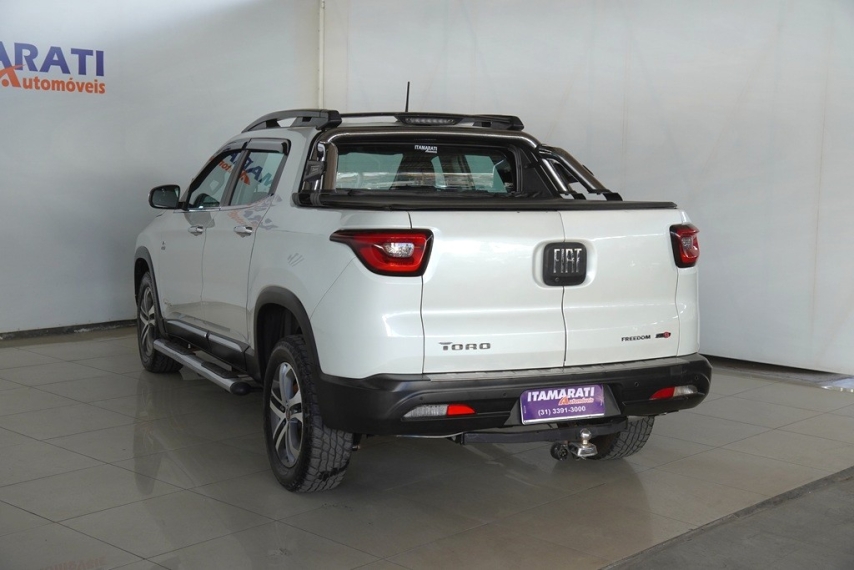 fiat toro freedom 2.4 16v 2017/2018 - itamarati veiculos