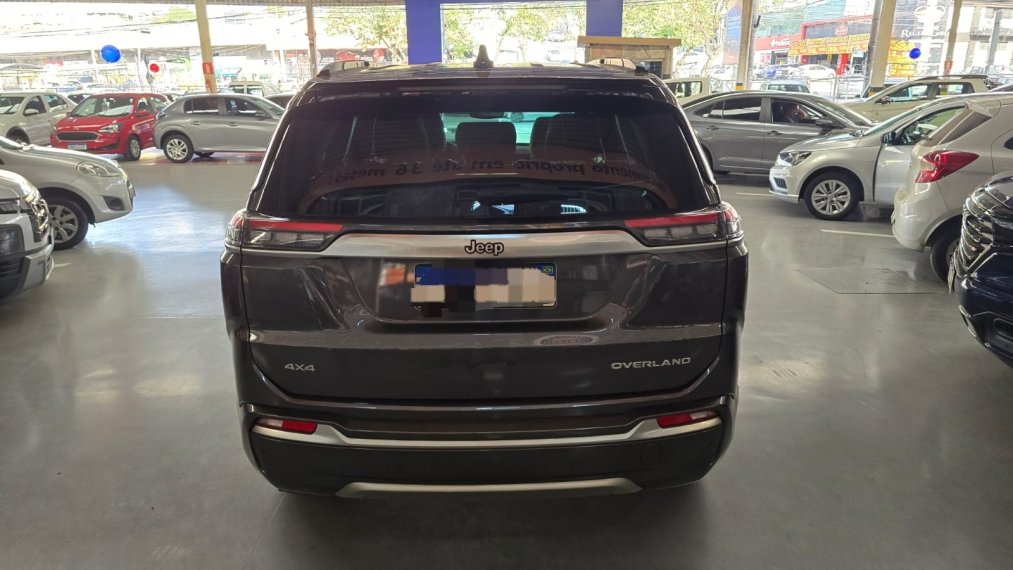 jeep commander 2.0 td380 turbo diesel overland at9 5p automatico 2025