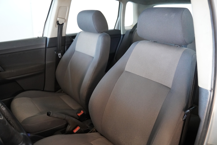 volkswagen polo 1.6 8v 2007/2008 - itamarati veiculos14