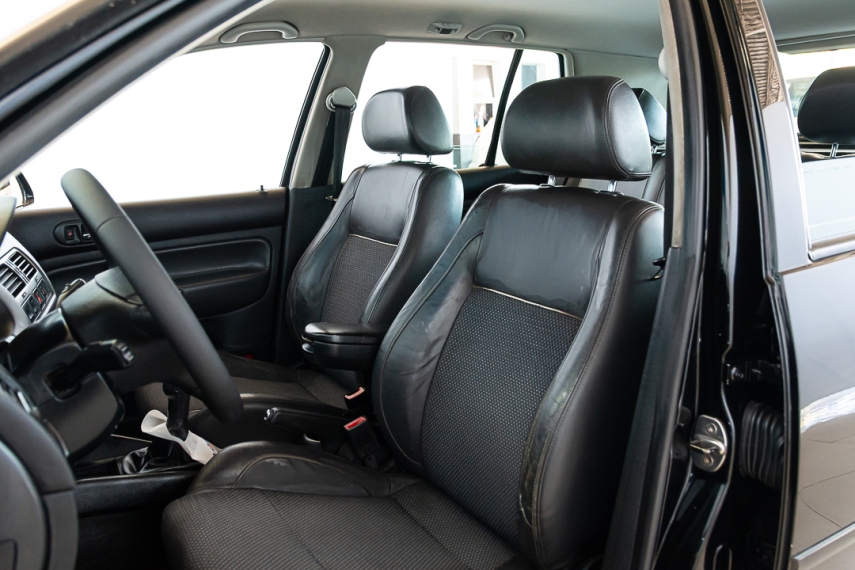 volkswagen golf sportline 1.6 8v 2011/2011 - itamarati veiculos16