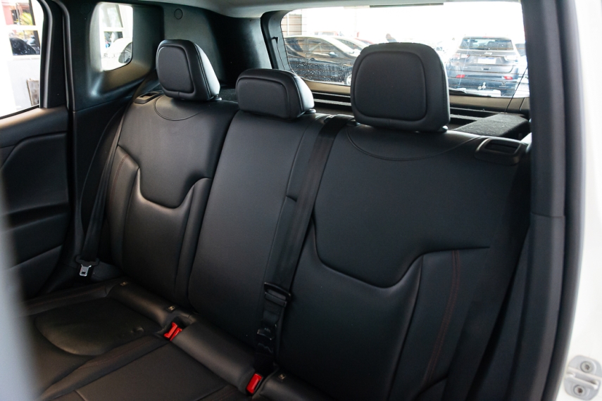 jeep renegade thawk 2.0 16v 2018/2018 - itamarati veiculos21