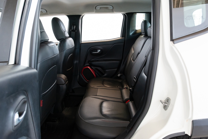 jeep renegade thawk 2.0 16v 2018/2018 - itamarati veiculos20