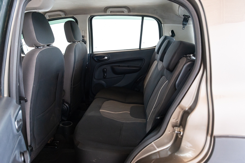 fiat uno way 1.0 8v 2014/2015 - itamarati veiculos15