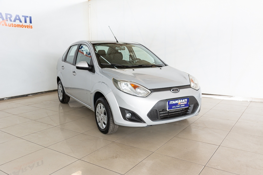 ford fiesta sedan 1.6 8v 2013/2014 - itamarati veiculos8