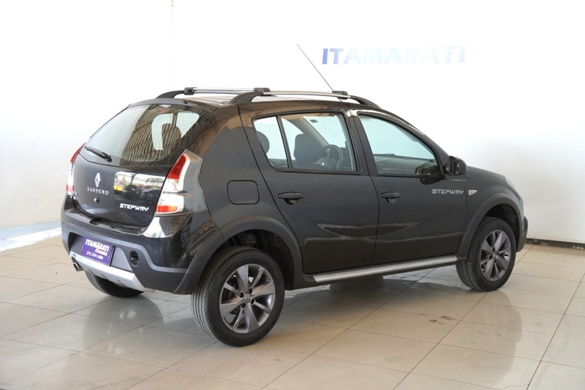 renault sandero stepway 1.6 8v 2014/2014 - itamarati veiculos8