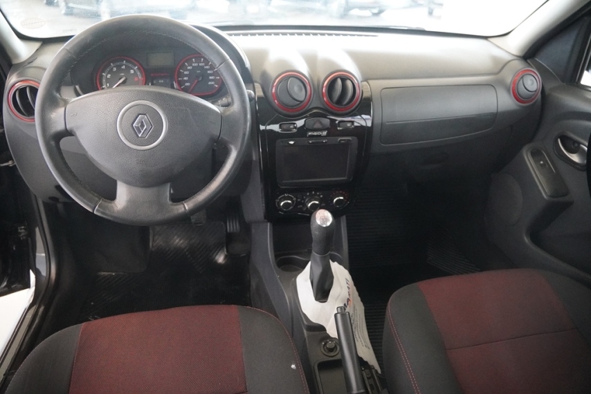 renault sandero stepway 1.6 8v 2014/2014 - itamarati veiculos12