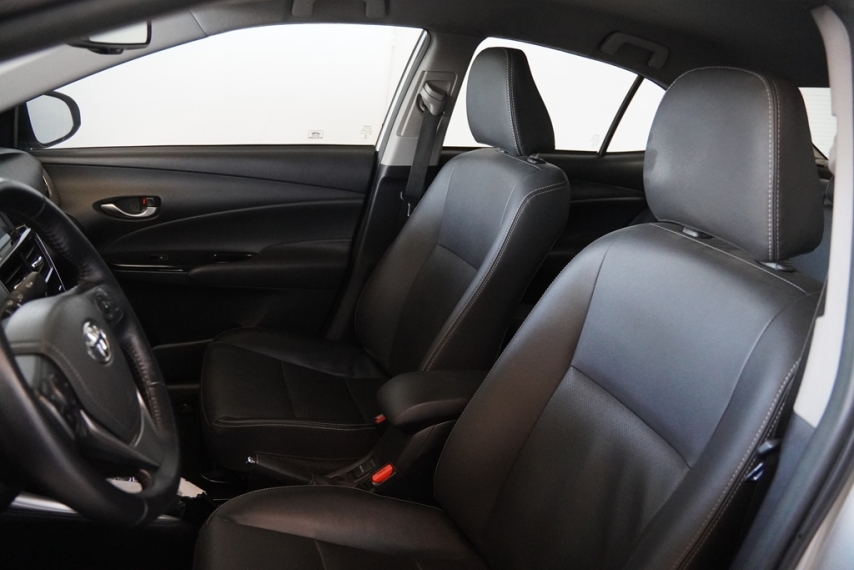 toyota yaris xs 1.5 16v 2020/2021 - itamarati veiculos17