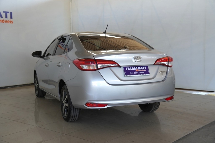 toyota yaris xs 1.5 16v 2020/2021 - itamarati veiculos4