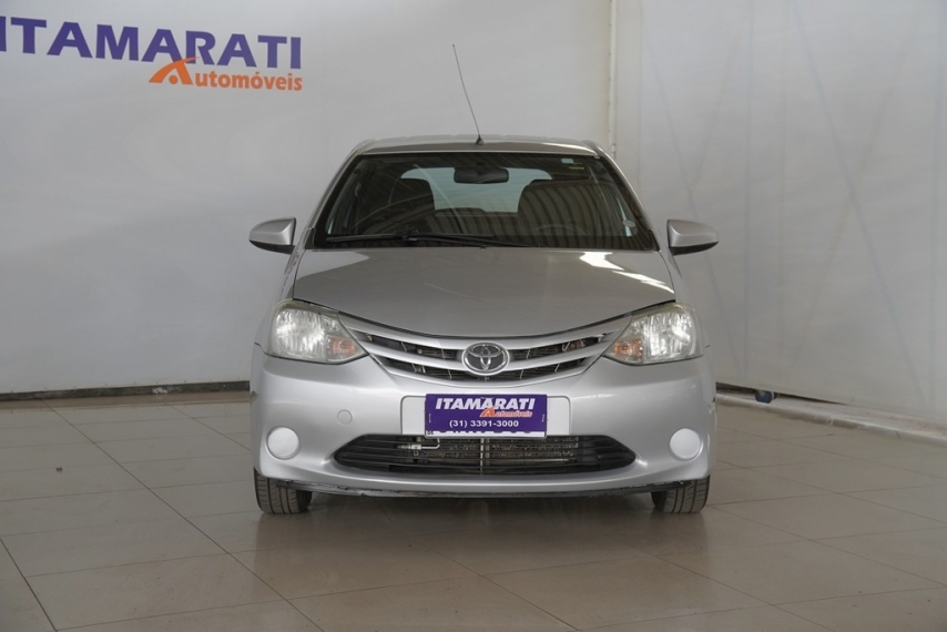 toyota etios hb xs 1.5 16v 2014/2014 - itamarati veiculos