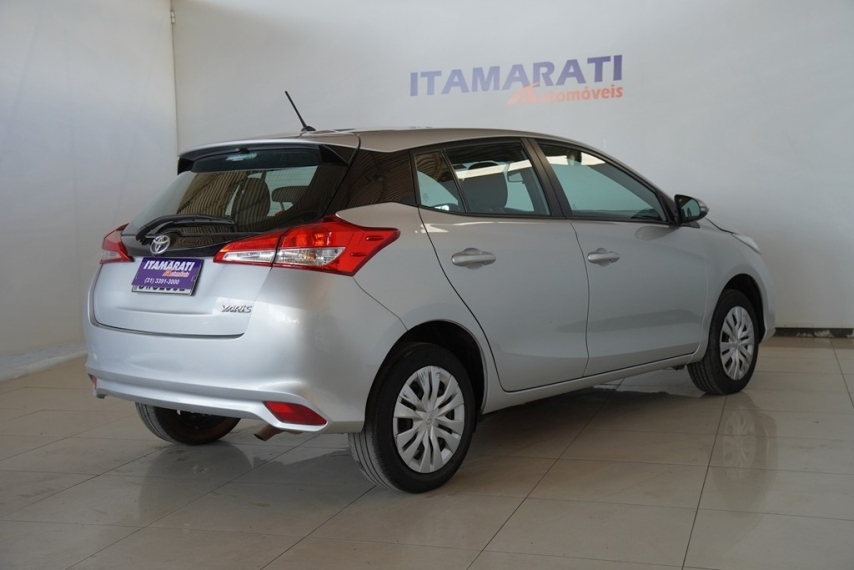 toyota yaris ha xl 1.5 16v 2024/2025 - itamarati veiculos7