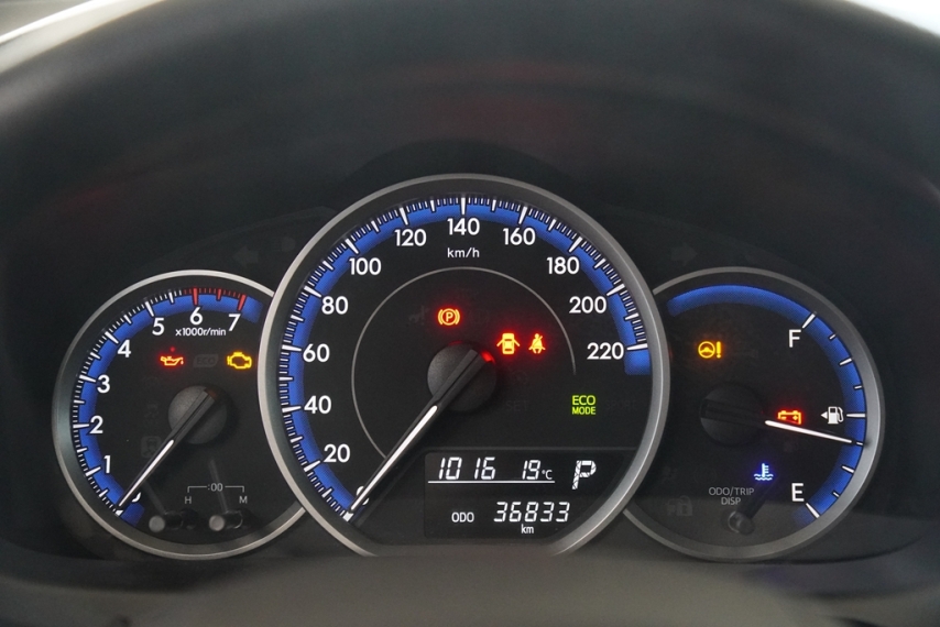 toyota yaris ha xl 1.5 16v 2024/2025 - itamarati veiculos12