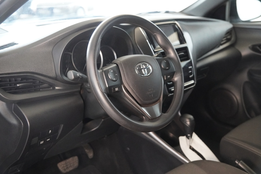 toyota yaris ha xl 1.5 16v 2024/2025 - itamarati veiculos10