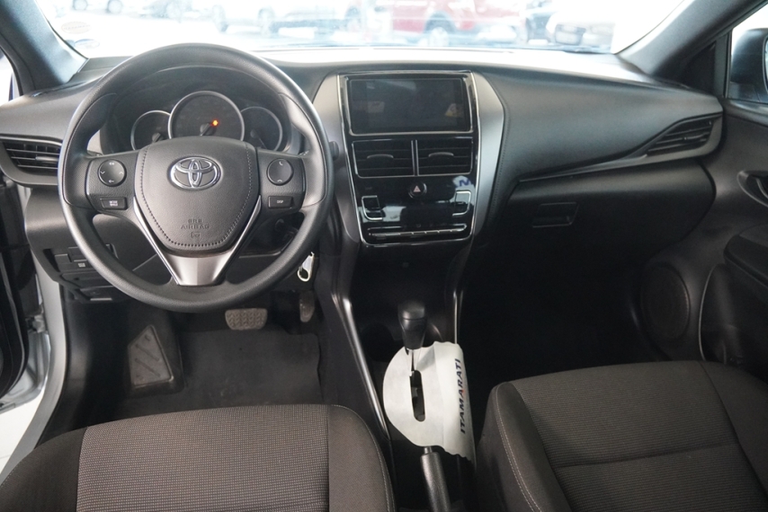 toyota yaris ha xl 1.5 16v 2024/2025 - itamarati veiculos11