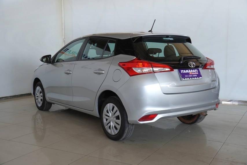 toyota yaris ha xl 1.5 16v 2024/2025 - itamarati veiculos3