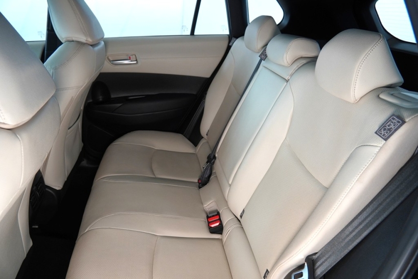 toyota corolla cross xrx hybrid 1.8 16v 2023/2024 - itamarati veiculos19