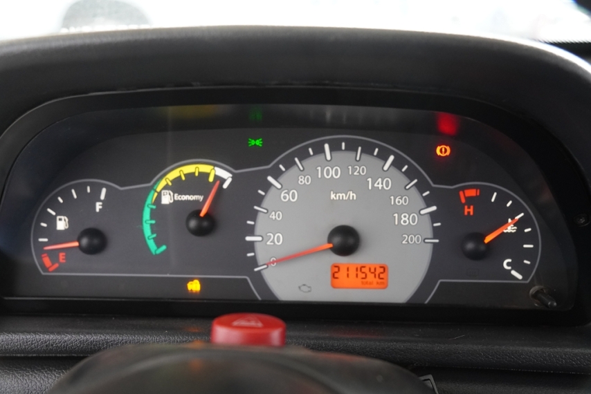 fiat uno miller way 1.0 8v 2012/2013 - itamarati veiculos11