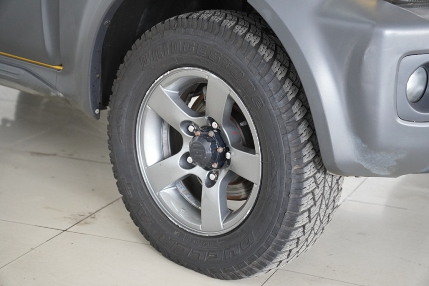 suzuki jimny 4 all 1.3 16v 2015/2016 - itamarati veiculos10