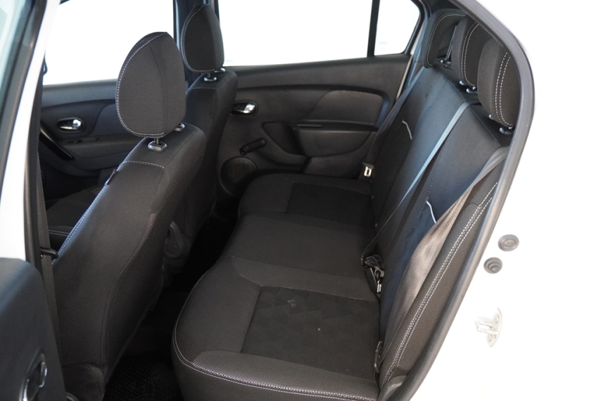 renault logan zen1 1.0 12v 2022/2023 - itamarati veiculos16