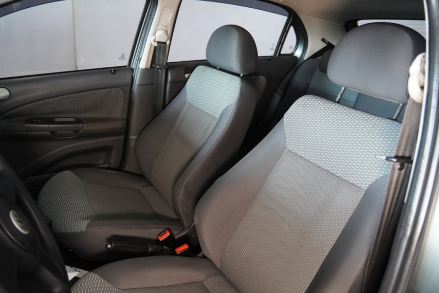 volkswagen gol 1.0 2010/2011 - itamarati veiculos14