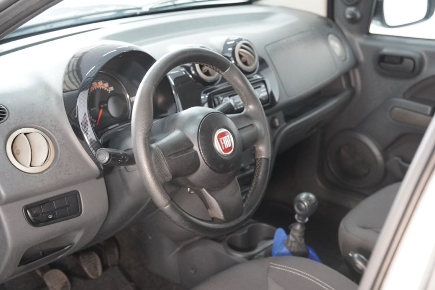 fiat uno way 1.0 8v 2010/2011 - itamarati veiculos11