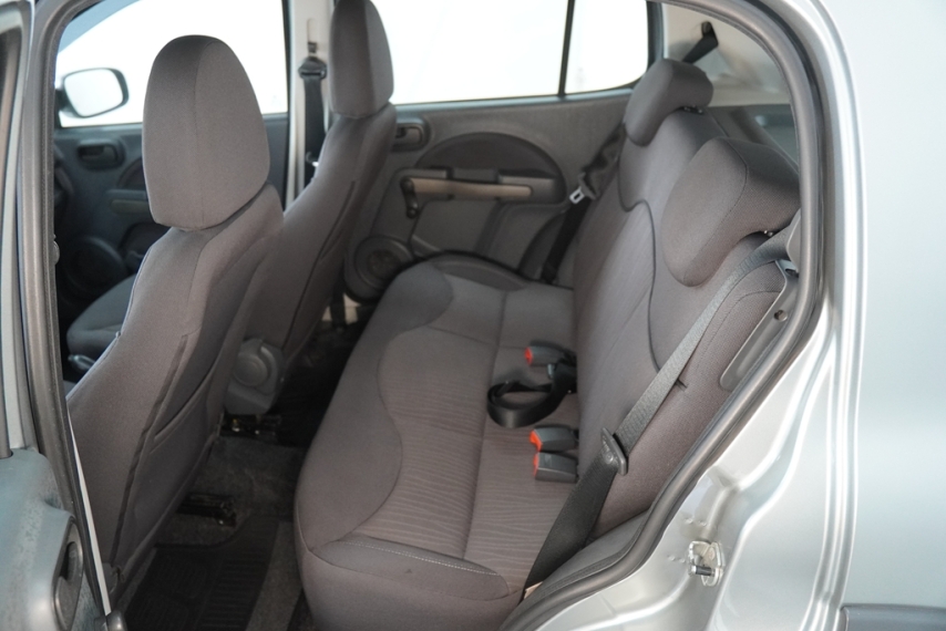 fiat uno way 1.0 8v 2010/2011 - itamarati veiculos15