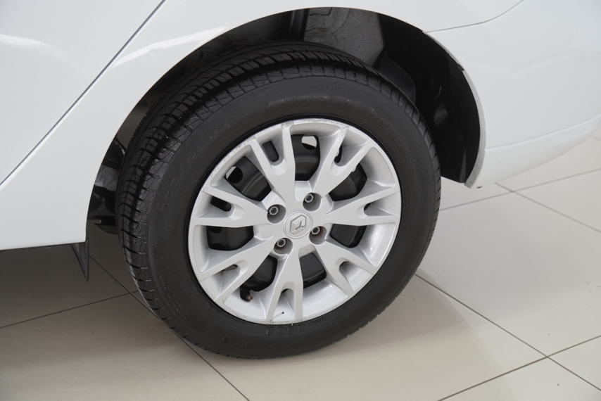 renault logan zen 1.0 12v 2022/2023 - itamarati veiculos10