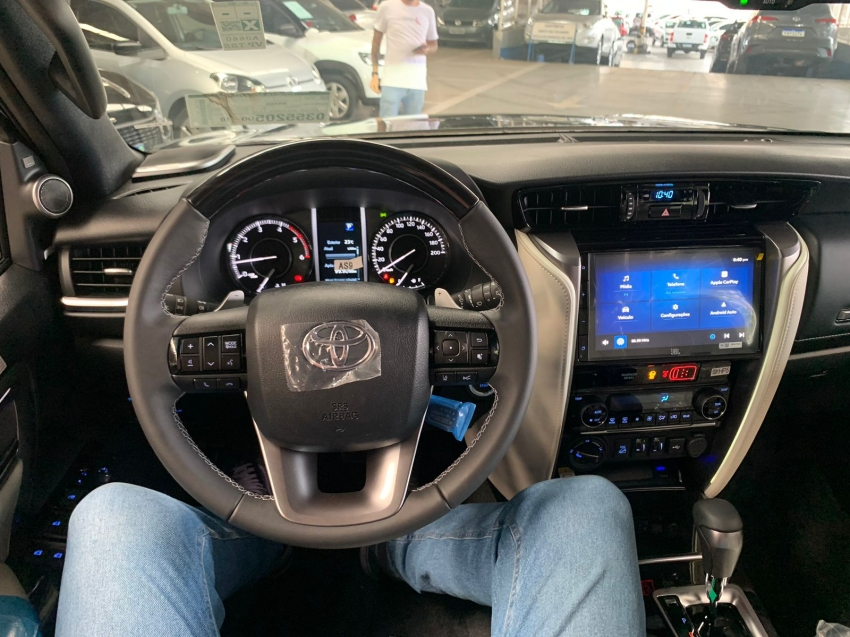 toyota hilux sw4 2.8 d-4d turbo diesel diamond 7l 4x4 automatico 5p 20269