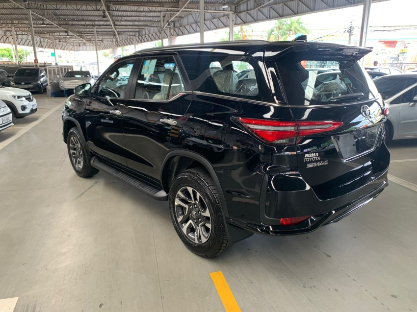 toyota hilux sw4 2.8 d-4d turbo diesel diamond 7l 4x4 automatico 5p 20266