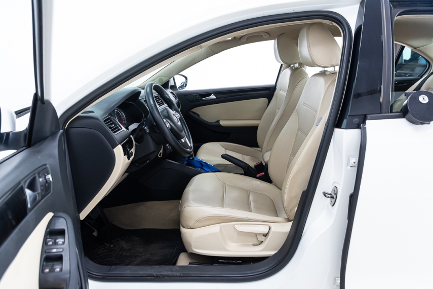 volkswagen jetta 2.0 16v 2012/2013 - itamarati veiculos13