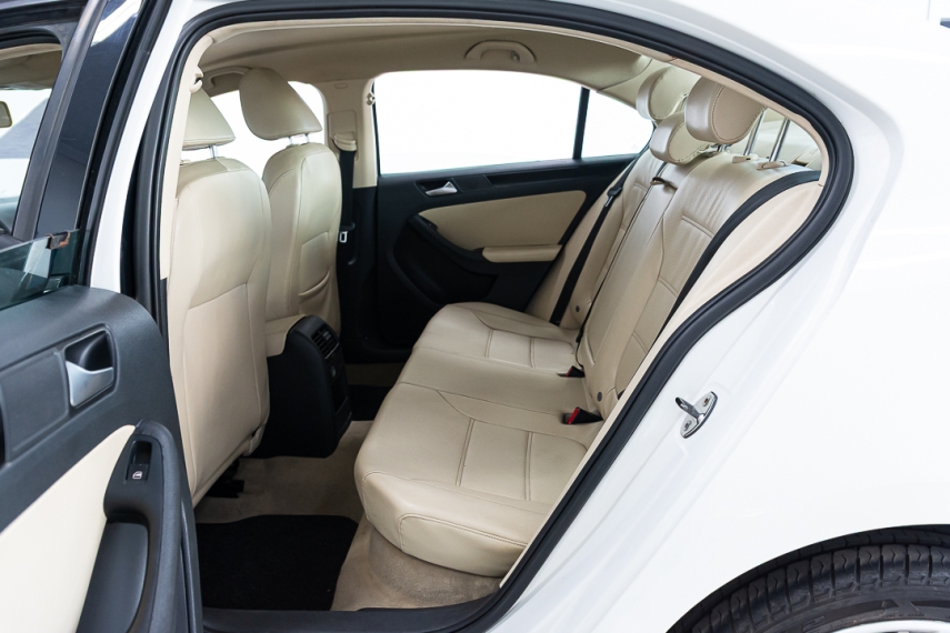 volkswagen jetta 2.0 16v 2012/2013 - itamarati veiculos15