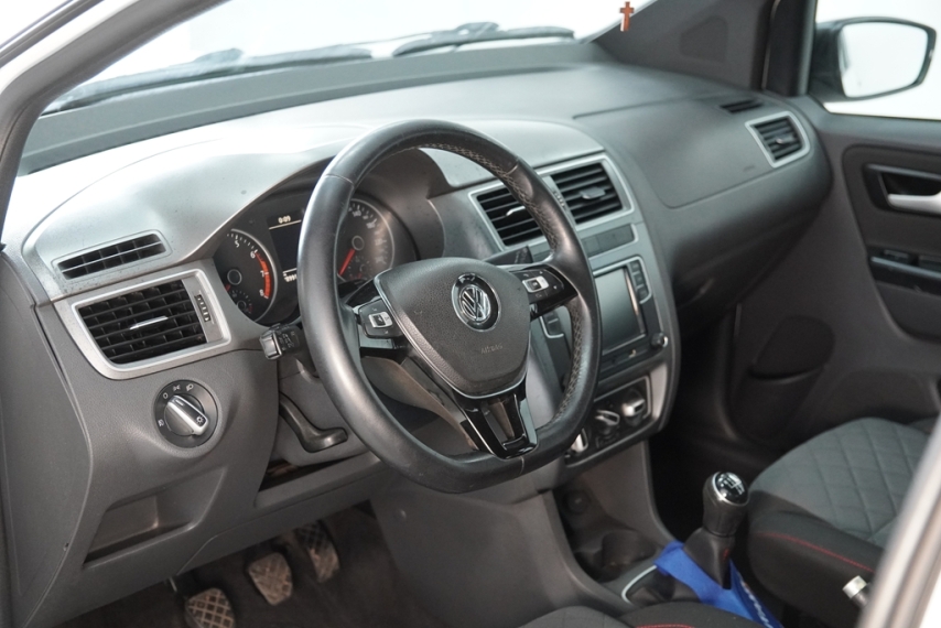volkswagen fox xtreme 1.6 8v 2018/2018 - itamarati veiculos11