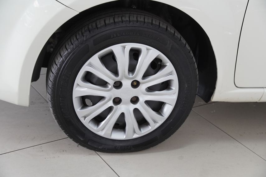 fiat punto attractive 1.4 8v 2013/2013 - itamarati veiculos10