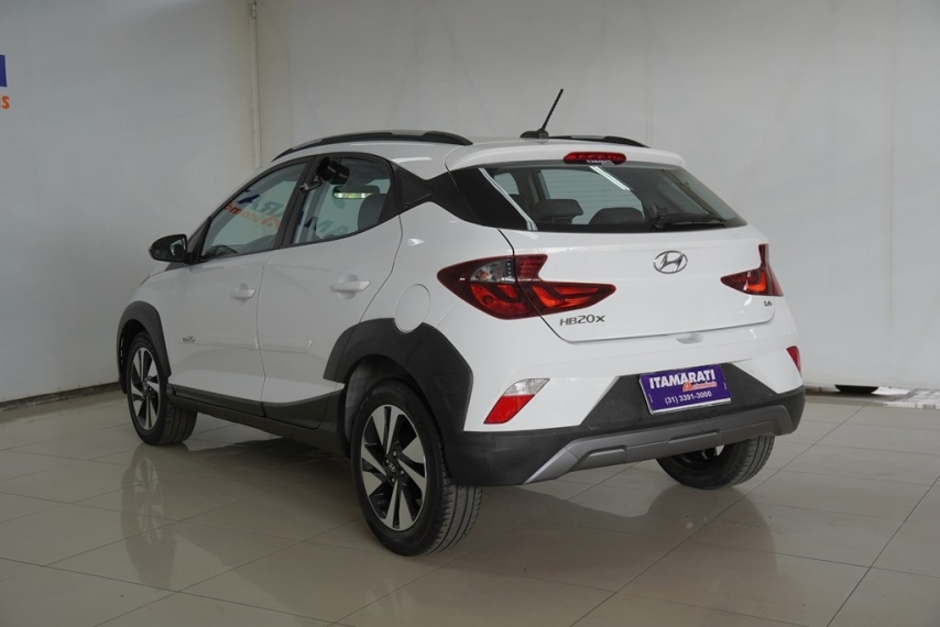 hyundai hb20 x vision 1.6 16v - itamarati veiculos3