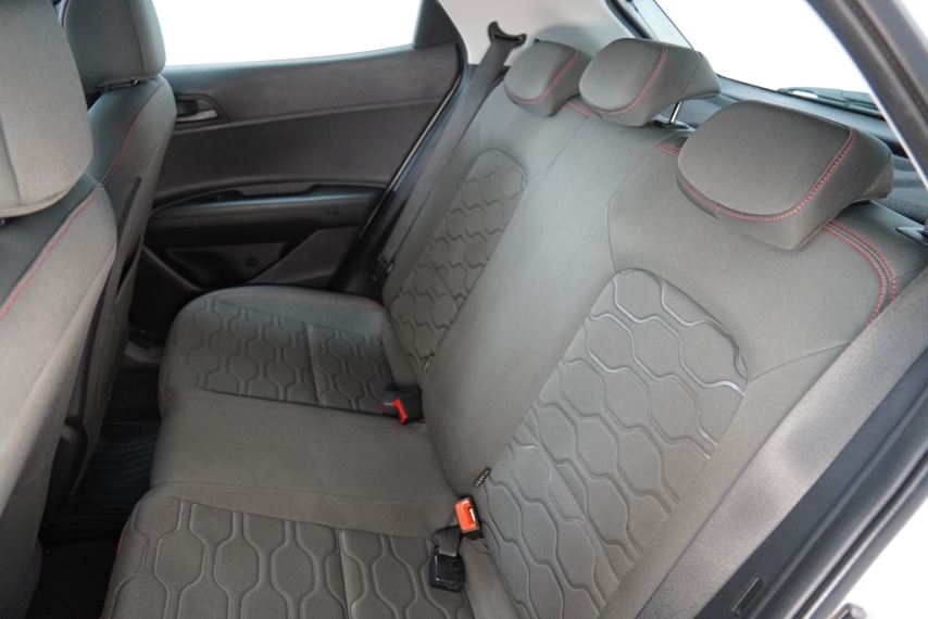 hyundai hb20 x vision 1.6 16v - itamarati veiculos17