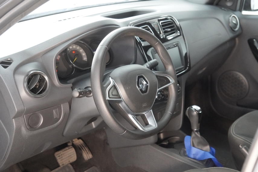 renault logan zen 1.6 16v 2021/2022 - itamarati veiculos11