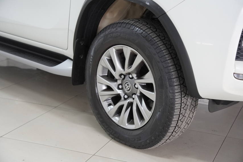 toyota hilux swsrx 2.8 16v 2021/2021 - itamarati veiculos10