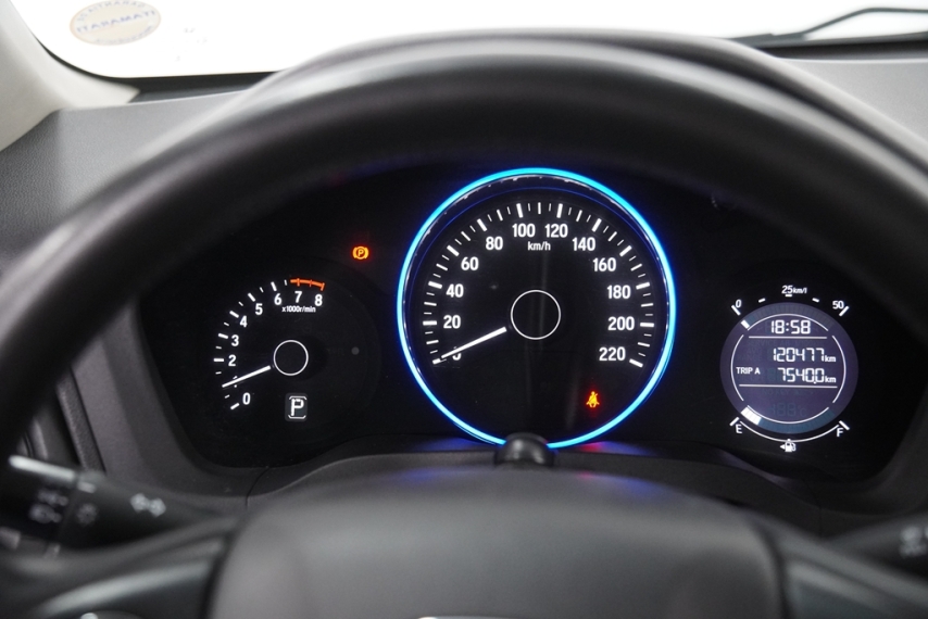 honda hr-v lx 1.8 16v 2017/2017 - itamarati veiculos13