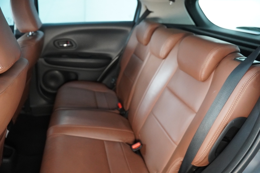 honda hr-v lx 1.8 16v 2017/2017 - itamarati veiculos17