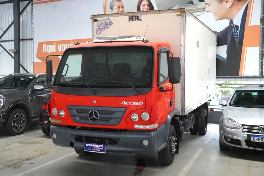 mercedes benz accelo 815 2012/2012 - itamarati veiculos1